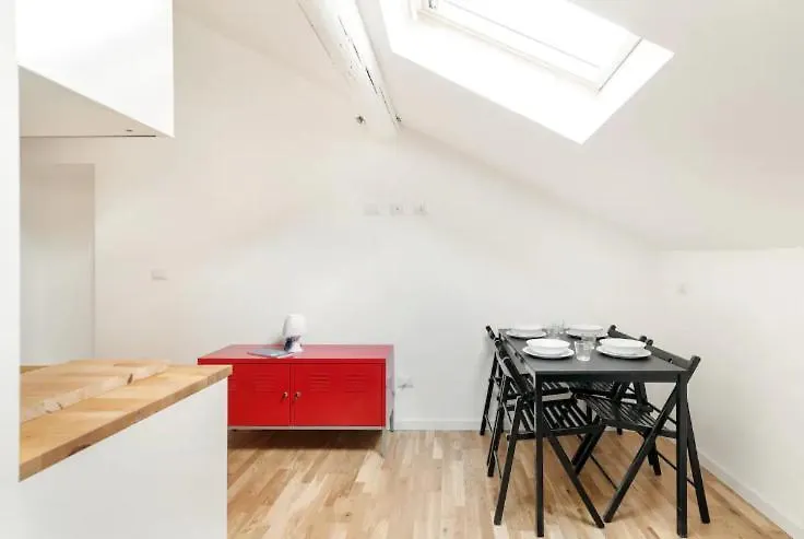 Studio Bergman Apartment Milan